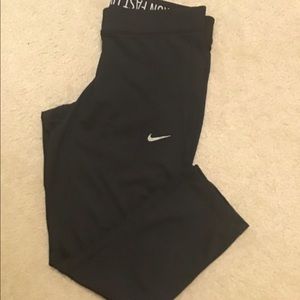 Nike, 24” inseam dri-fit crops, M, black